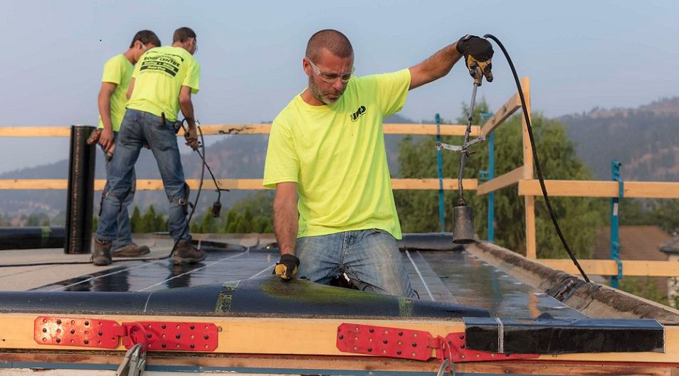 Kelowna Roofing Firm Takes Safety to New Heights